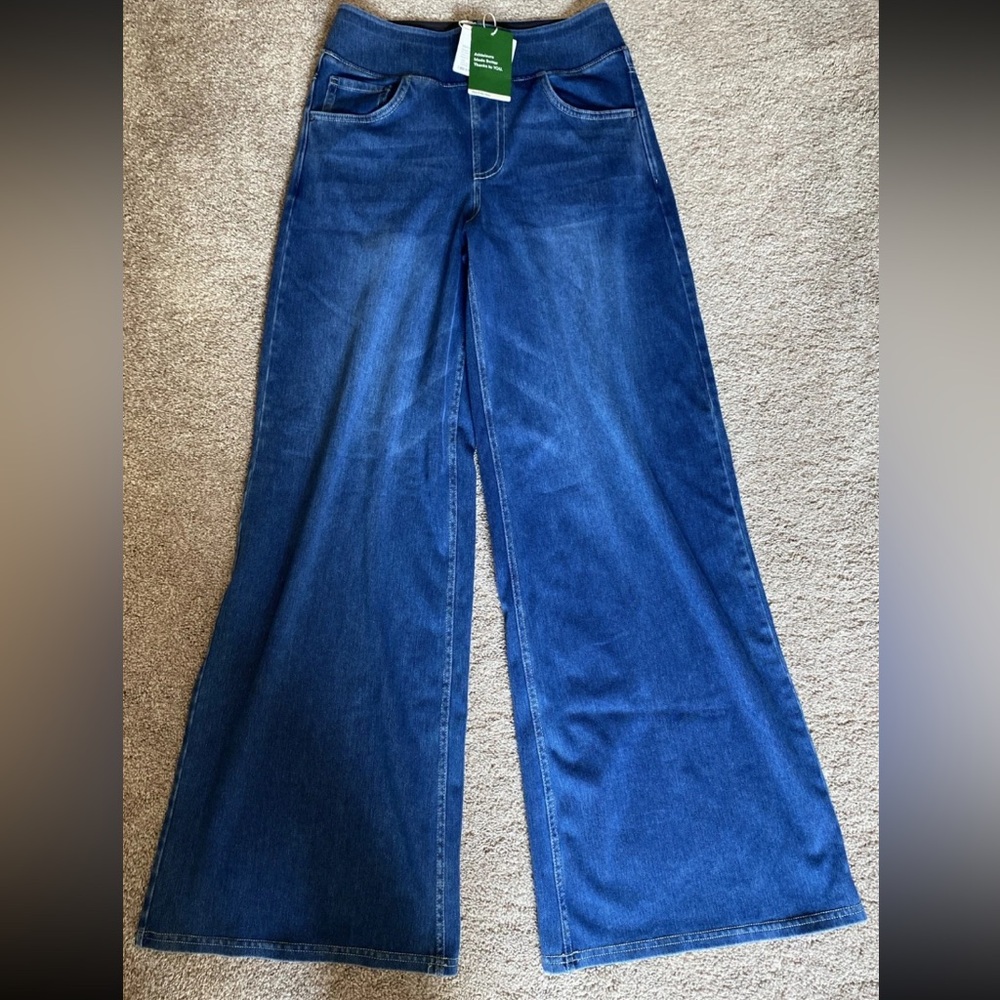 NWT Halara Flex Pull On Wide Leg Jeans Small Reg. Dark Wash